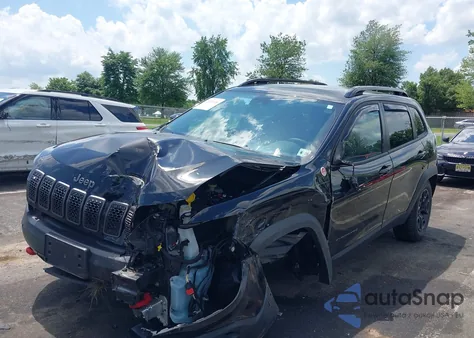 2022 Jeep Cherokee Trailhawk 4X4 z USA, uszkodzony, nr VIN 1C4PJMBX0ND550229